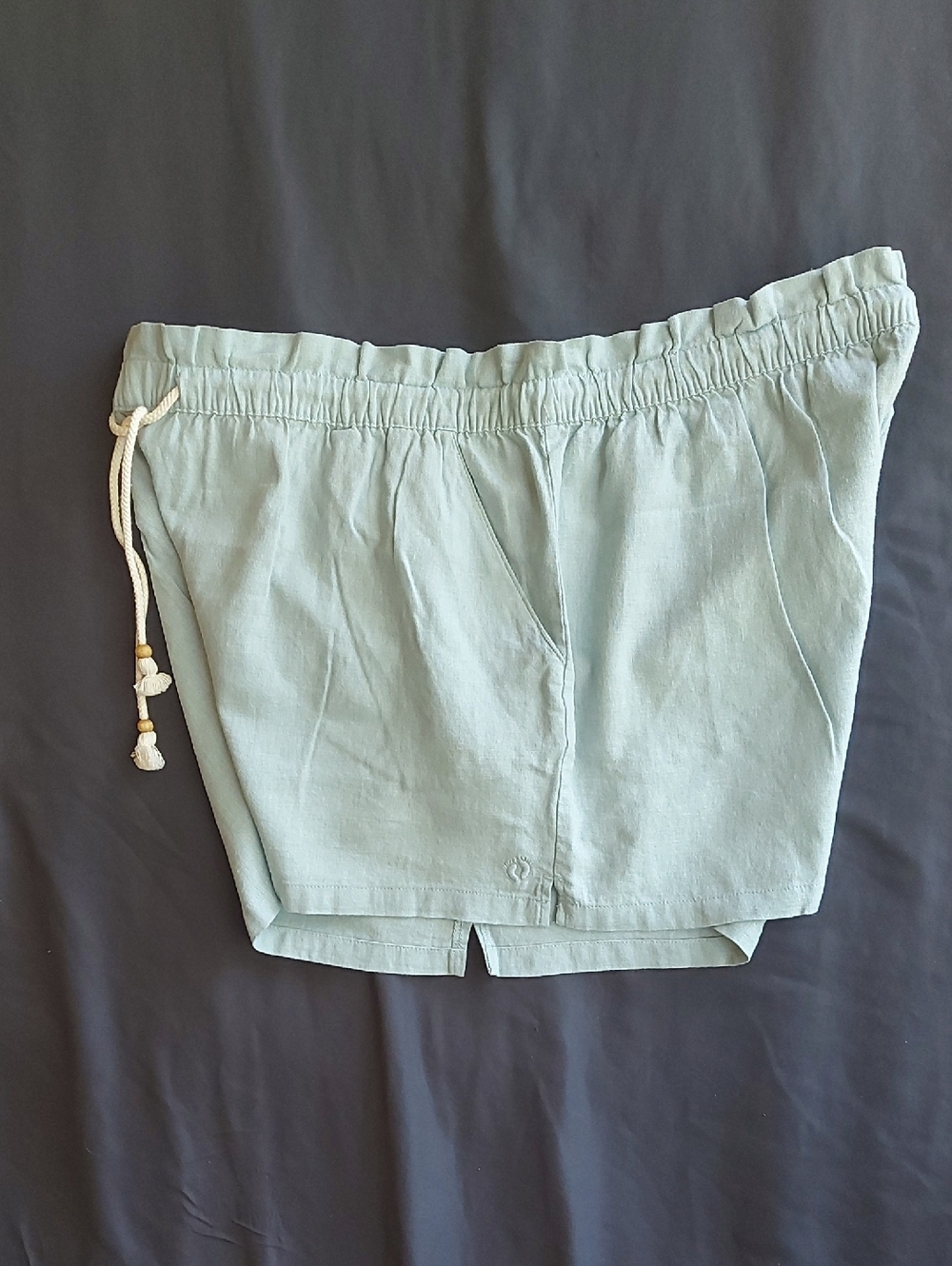 Hang Ten  55% Linen Light Gray Relaxed Linen-Blend - Picture 7 of 8